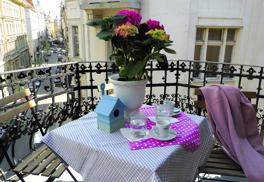 Golden Stars Budapest Apartments Ngoại thất bức ảnh
